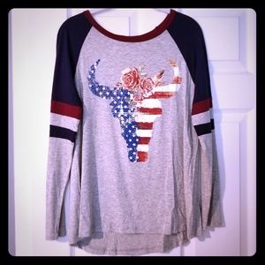 ODDY NWOT American Langhorn Raglan Tee Shirt S $5 With Any Purchase. 👍👏